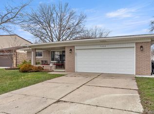 7232 Provincial Ct, Canton, MI 48187