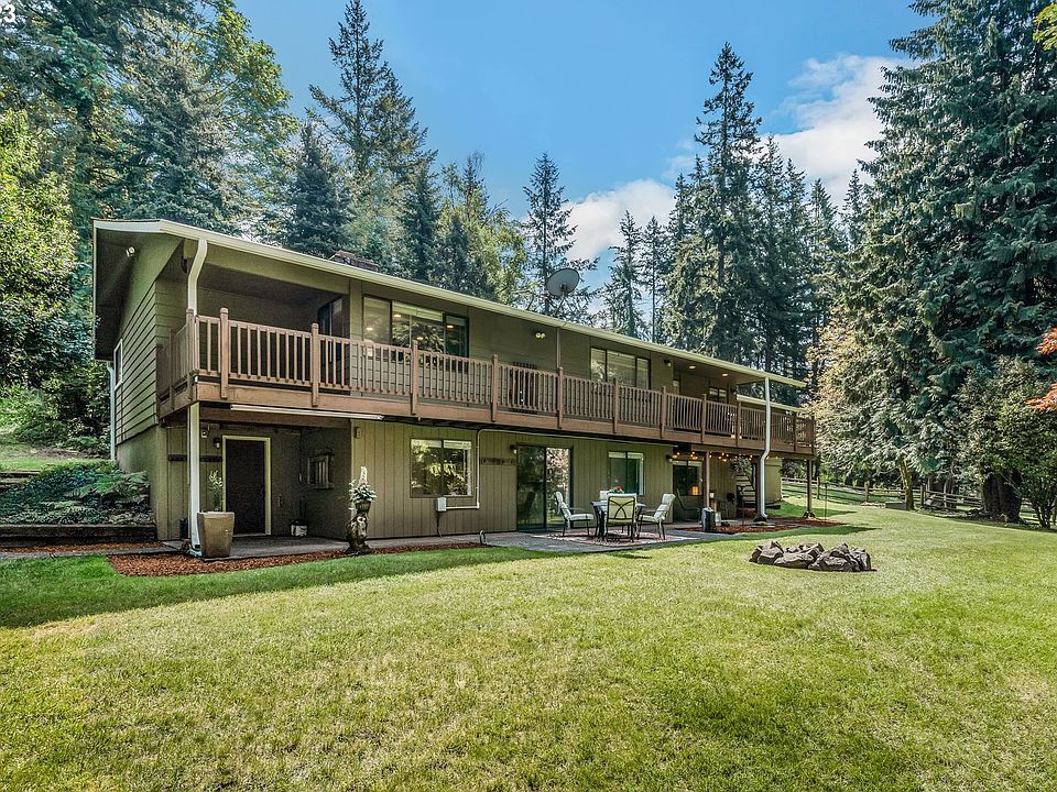 1st image of 22420 NE 139th St
