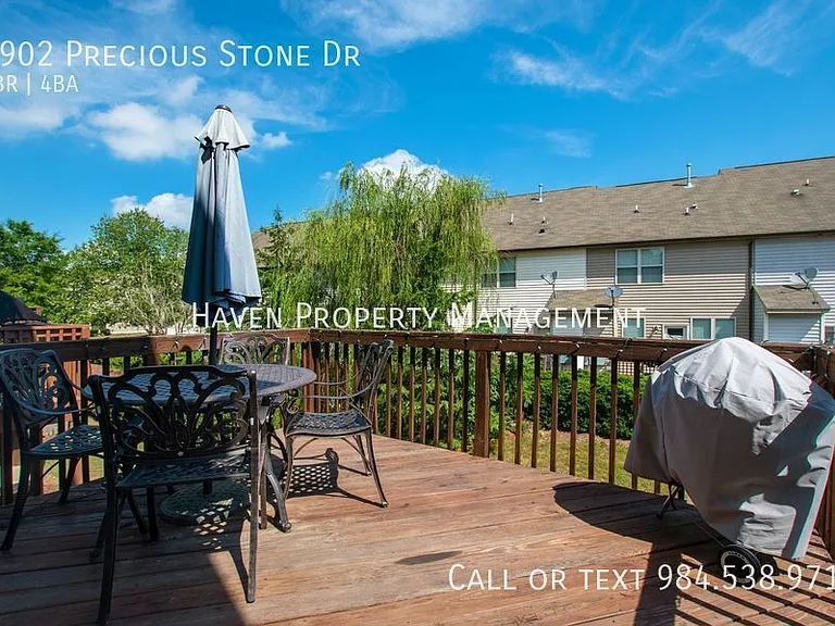 9902 Precious Stone Dr — Photo 32