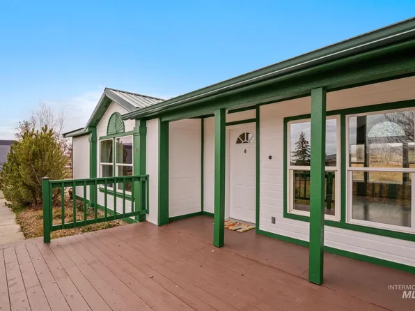 92 Lakeview Dr, Carey, ID 83320