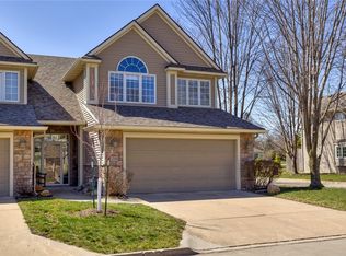 12594 Diamond Ridge Ct, Clive, IA 50325