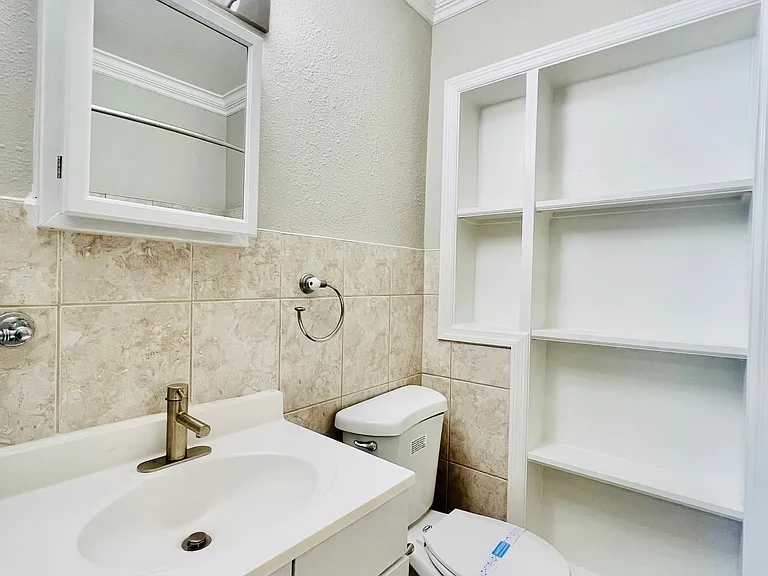 10814 Navajo Dr — Photo 12