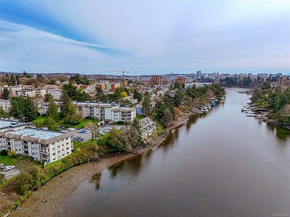 5th image of 69 Gorge Rd W #203
