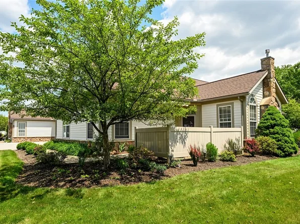 711 Crossings Cir, Tallmadge, OH 44278