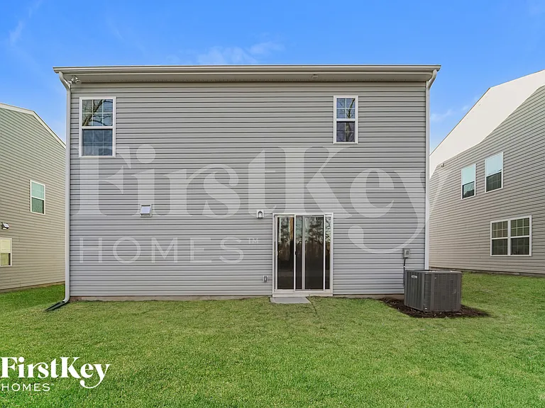 381 Hollingswood Dr — Photo 18
