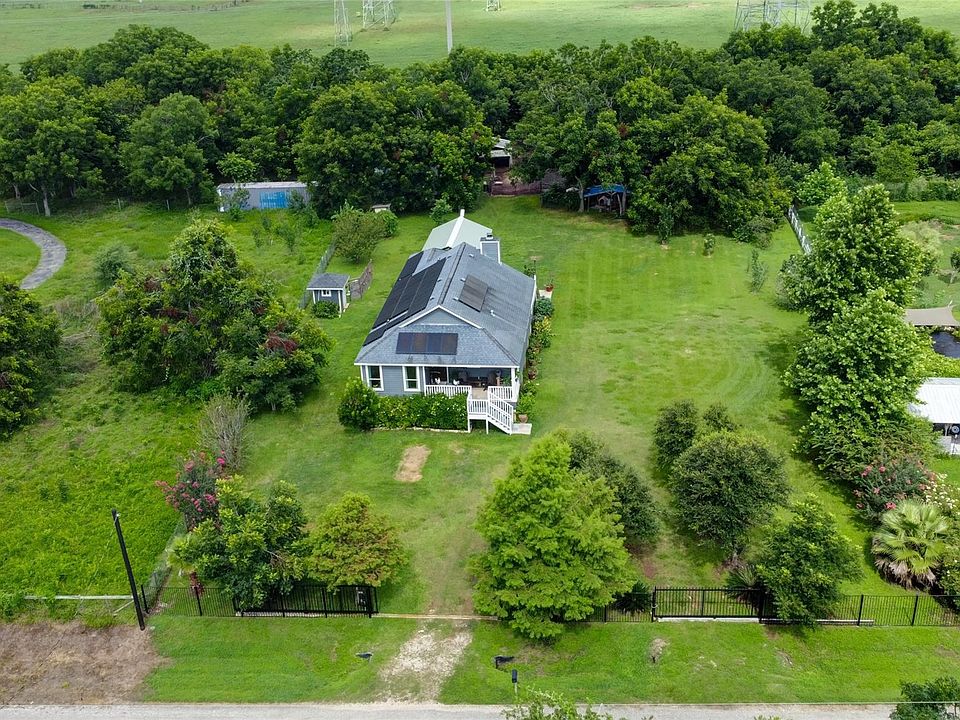 1st image of 625 Pittman Rd