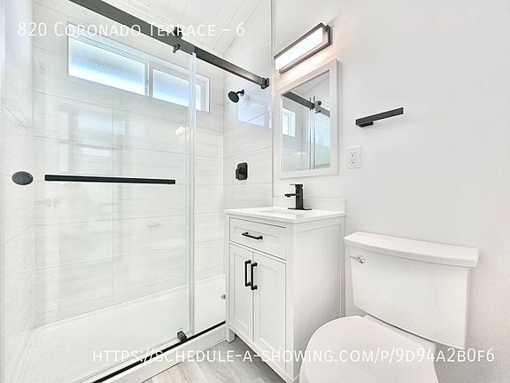 3rd image of 820 Coronado Ter #6