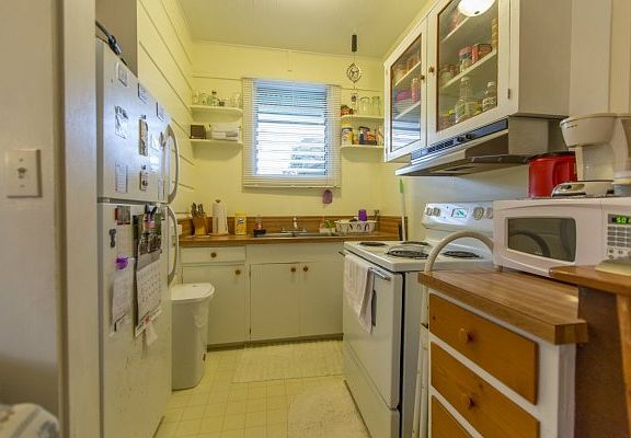 4th image of 339 Kauila St