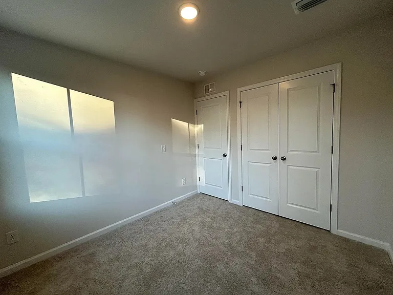451 Martins Creek Blvd — Photo 21
