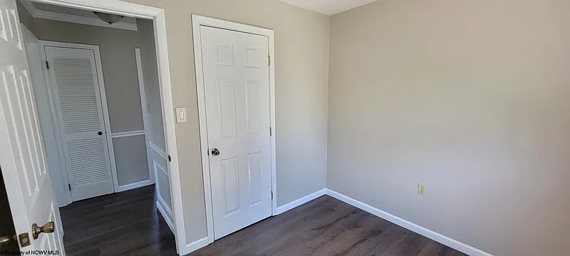 Thumbnail 18