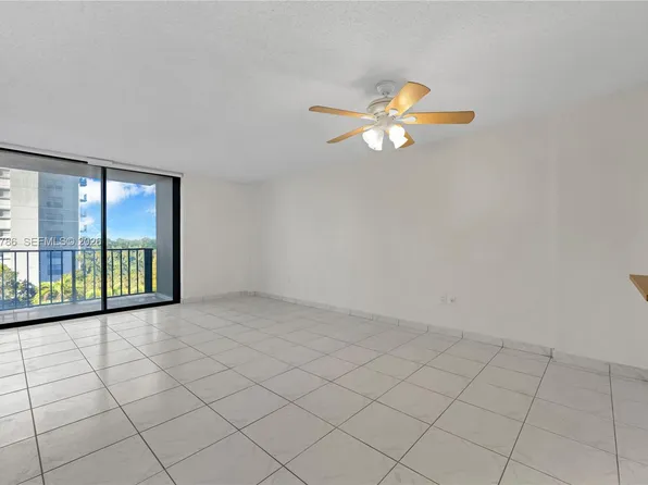 16751 NE 9th Ave APT 410, North Miami Beach, FL 33162