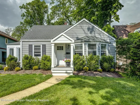 39 Lennox Avenue, Rumson, NJ 07760