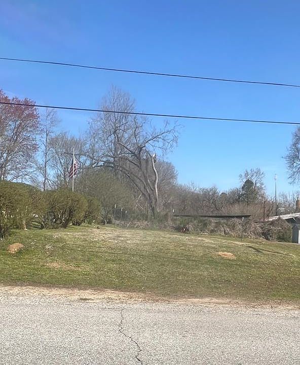 1st image of 0 6th Ave