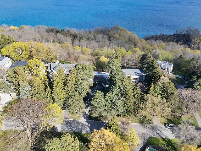5 Hill Cres — Photo 2