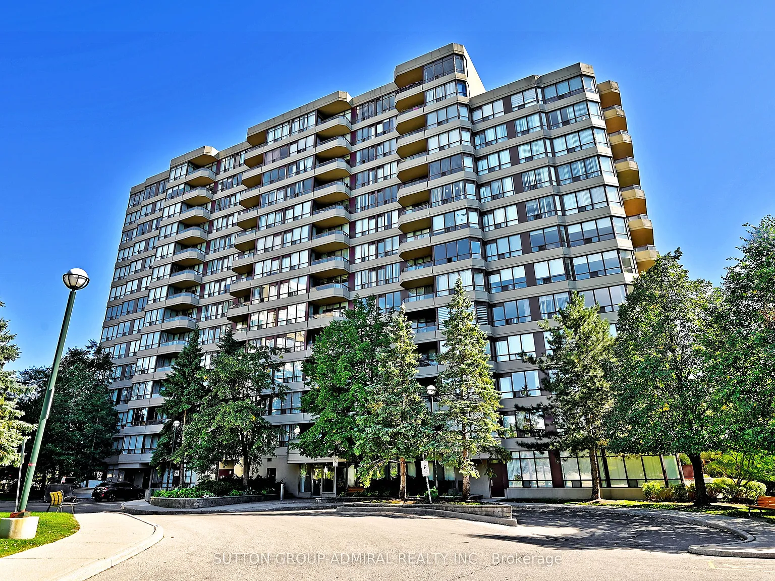 2 bed, $3,290 — Photo 1