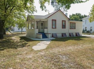 421 E 7th St, Grand Island, NE 68801