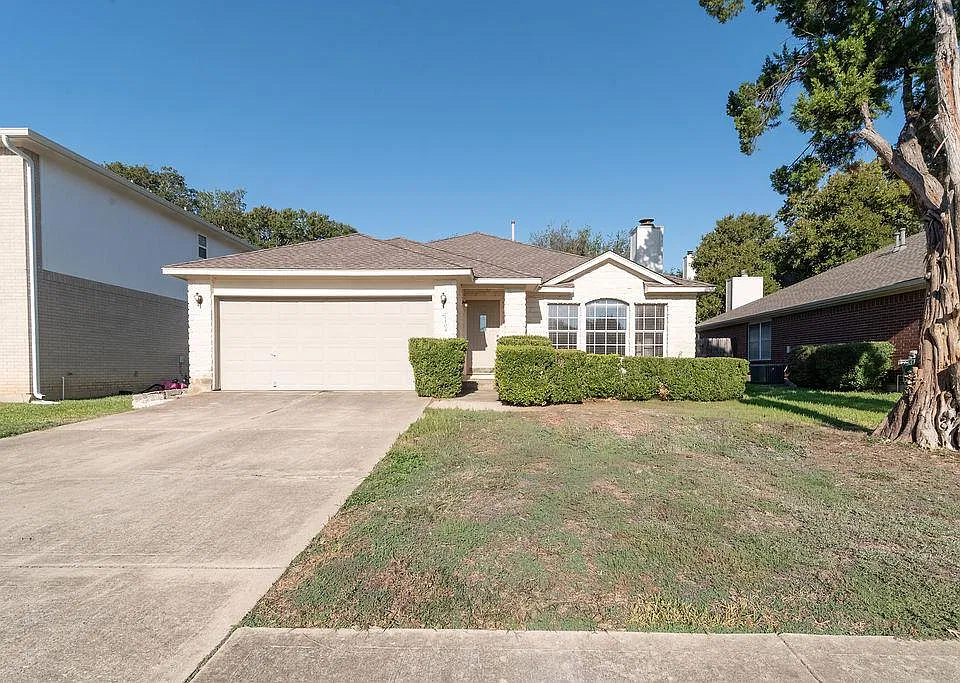 7104 Quimper Ln