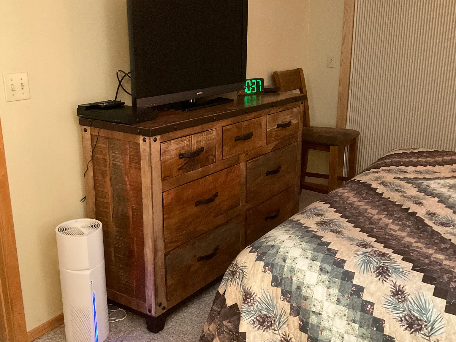 2 bed, 1045 sqft, $3,500 — Photo 4