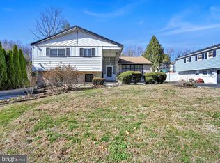 1749 Lawrence Rd, Havertown, PA 19083