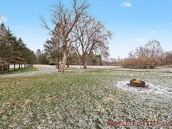 3rd image of 7069 E Atherton Rd