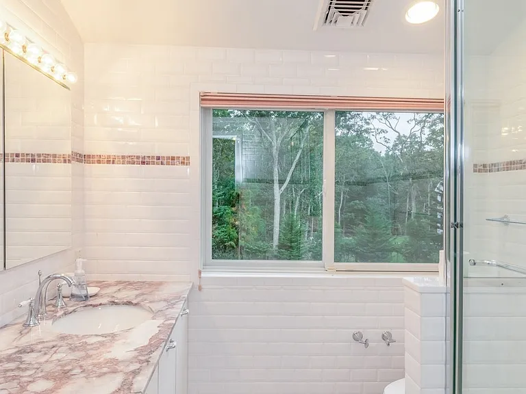 50 Alewive Brook Rd — Photo 9
