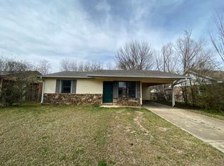 1130 Flat Rock Cir, Van Buren, AR 72956