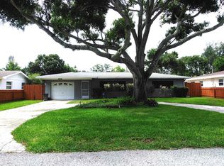 10871 62nd Ave, Seminole, FL 33772