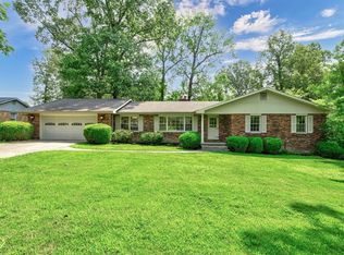 1728 Forest Acres Dr, Madisonville, KY 42431