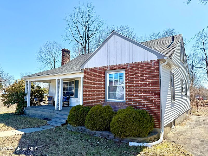 3rd image of 264 Church Street