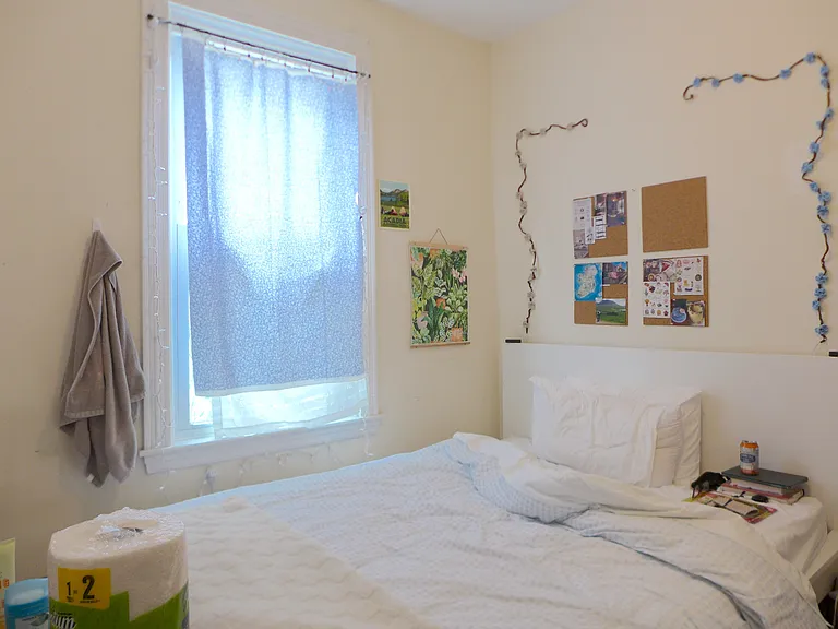 803 Parker St — Photo 2