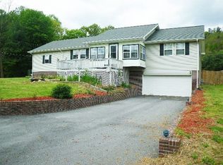 111 River Rd, Erwin, TN 37650