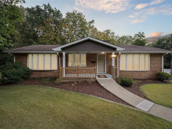 242 Drake Rd, Bethel Park, PA 15102