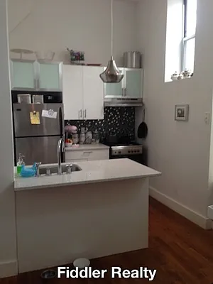 Rented by Fiddler Realty | media 4