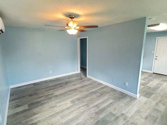 5th image of 1006 W Hayes St