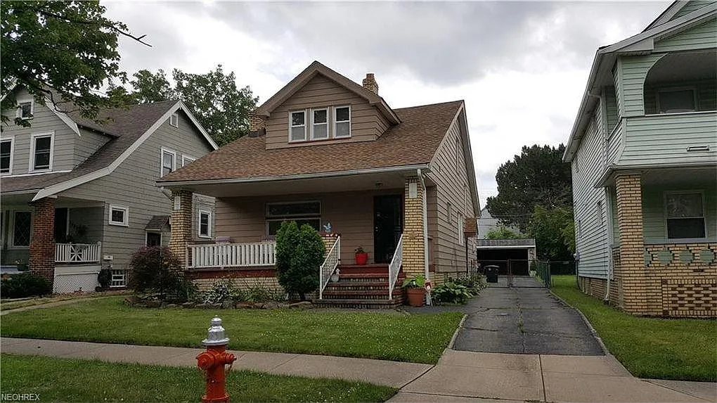 14608 Edgewood Ave photo 1