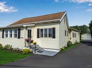 3976 Southwestern Blvd, Orchard Park, NY 14127