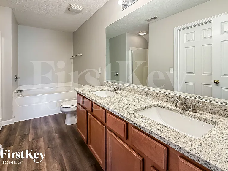 3812 Grant Ridge Ln — Photo 12