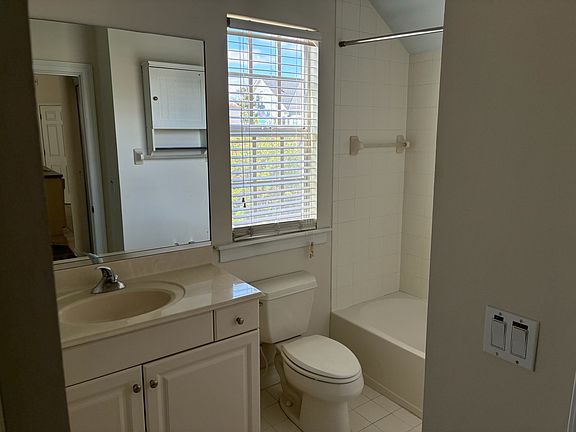 5th image of 3952 Lower Union Rd #B