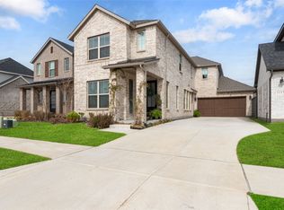 1109 Marigold St, Aubrey, TX 76227