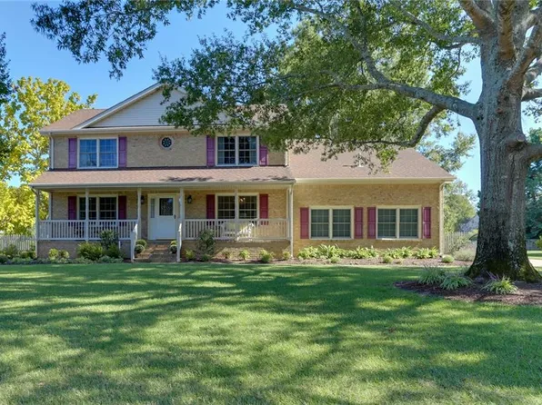 2209 S Pastures Ln, Virginia Beach, VA 23456