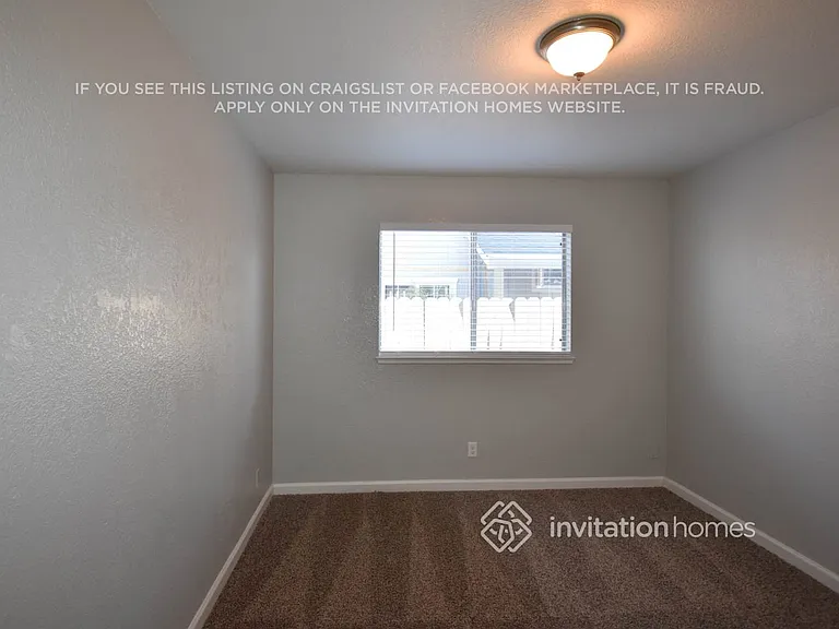 1247 Crescendo Dr — Photo 11