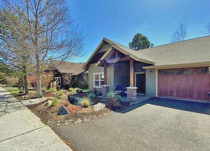 Large one-level home in Sagewood on the westside.