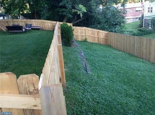 300 Heathcliffe Rd, Huntingdon Valley, PA 19006