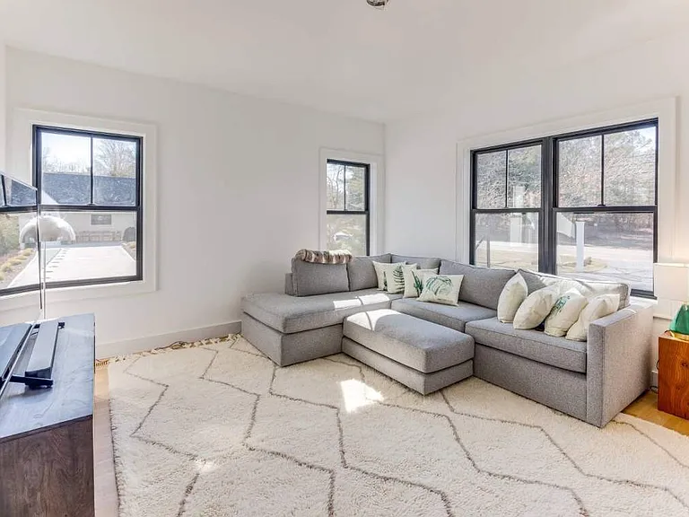 13 Brander Pkwy — Photo 18