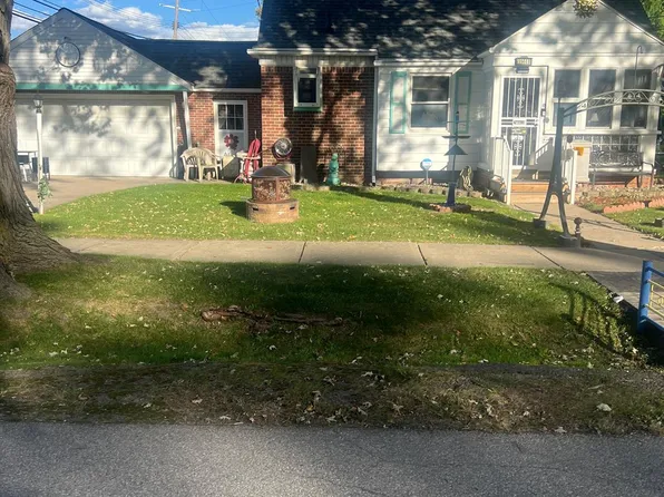 11448 Tecumseh, Redford, MI 48239
