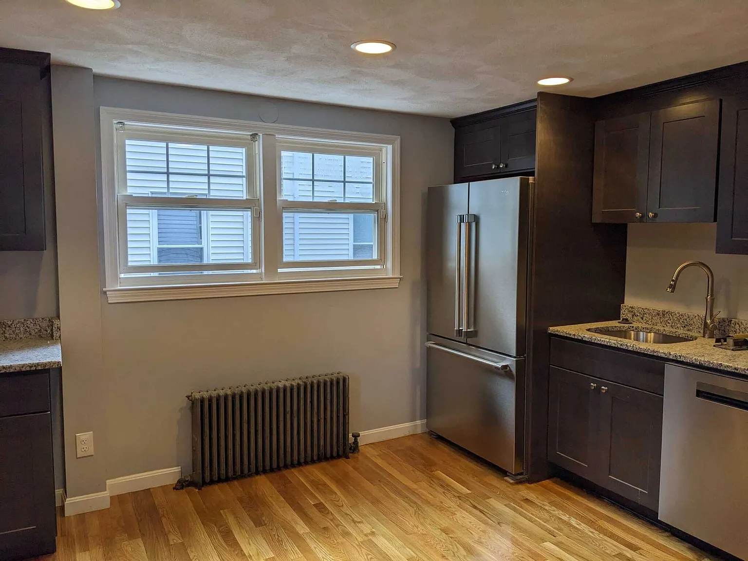 3 bed, $3,795 — Photo 3