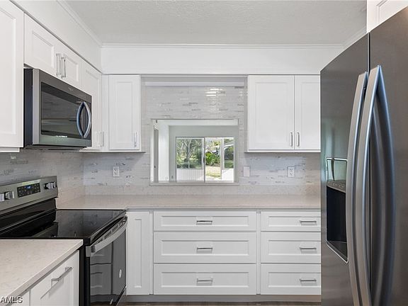 3rd image of 1313 Myerlee Country Club Blvd #23A
