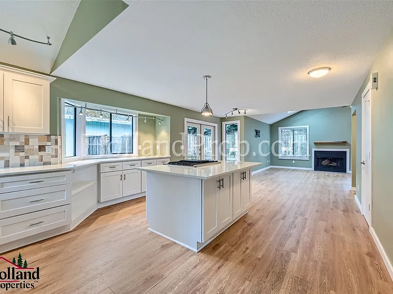 6765 SW 152nd Ave — Photo 12