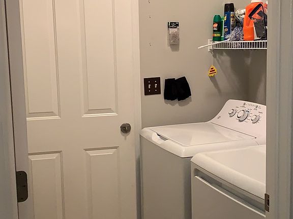 4th image of 2575 Cider Dr