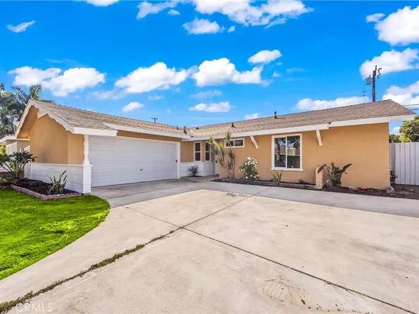 1234 S Shawnee Dr, Santa Ana, CA 92704